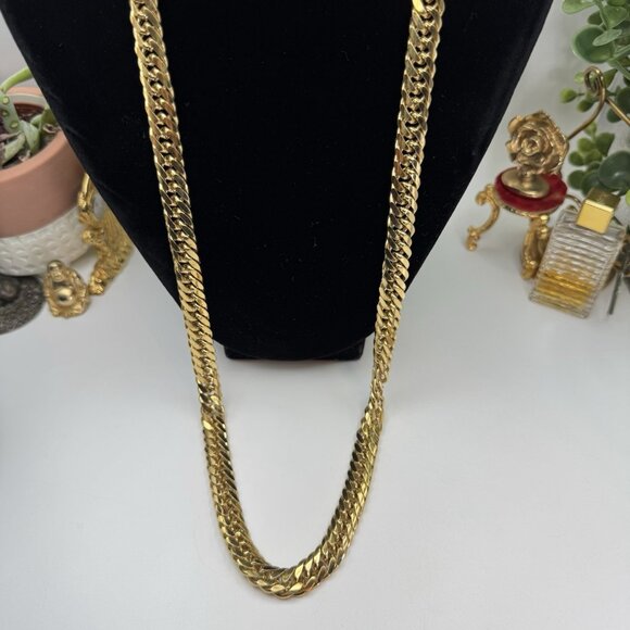 Vintage Gold Tone Flat Curb Chain Necklace Chunky Bold Statement Collar 30" - Picture 2 of 9